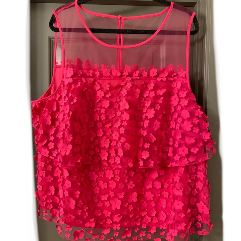 COPY - Eva Franco Anthropologie Plus Hot Pink Floral Top